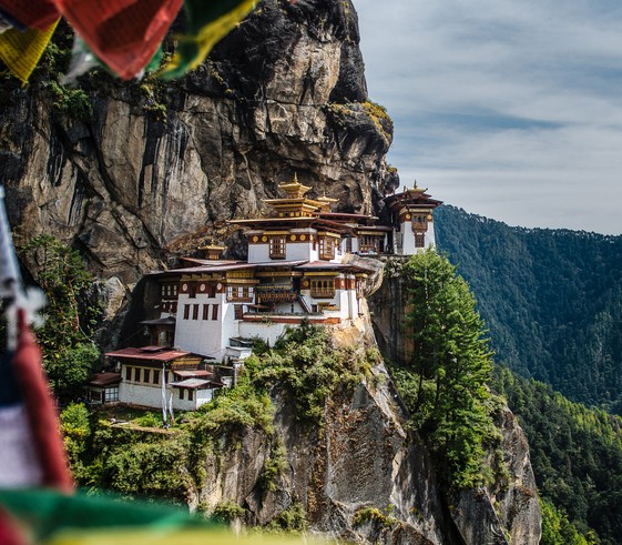 Hike to Taktsang Lhakhang (10,000ft)