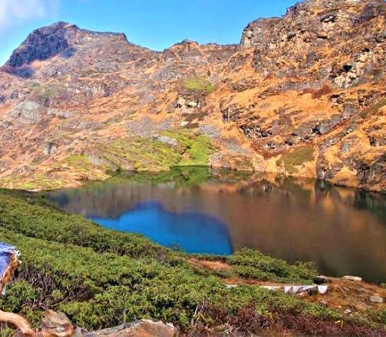 Trek to Jigmelangtsho (3,870m/12,770ft)