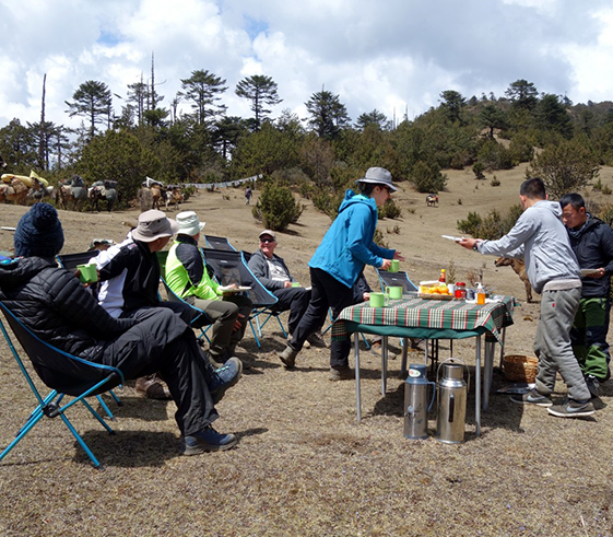 Trek to Labana (3,500m/11,550ft)